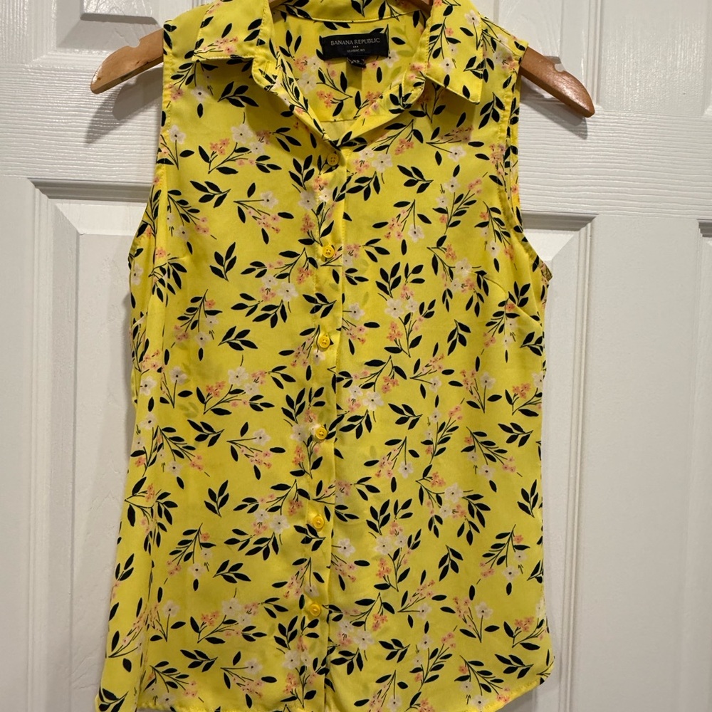 Banana Republic Bright Yellow Leaf Print Blouse